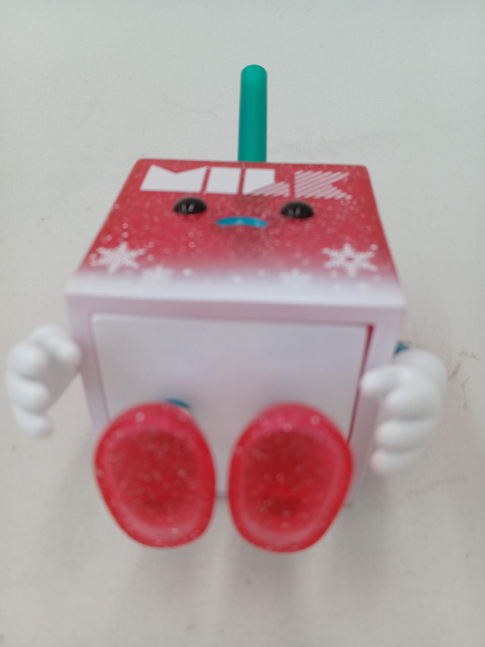 MUUKTOY Soft Vinyl Juice Box Boy Milk Pack Holiday Red - MUUKTOY Banzai Hobby