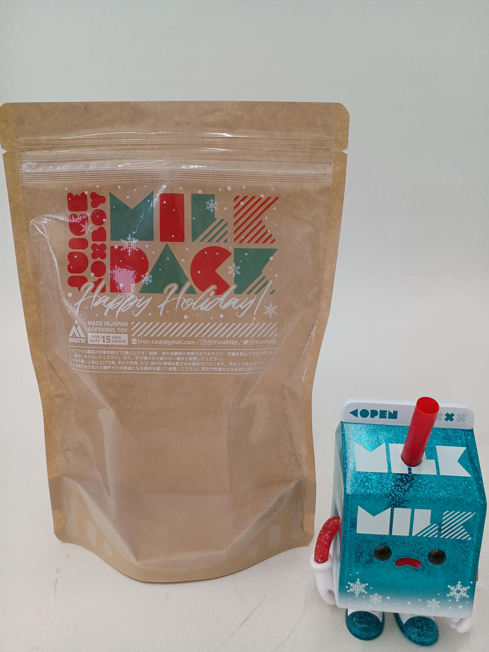 MUUKTOY Soft Vinyl Juice Box Boy Milk Pack Holiday Blue