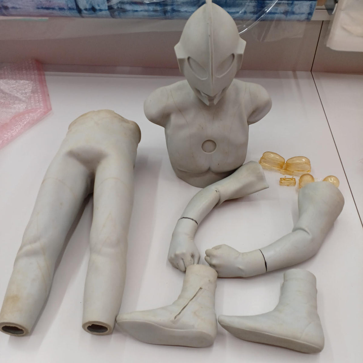 KAIYODO Soft Vinyl 1:50 Scale Ultraman Hyper Soft Vinyl