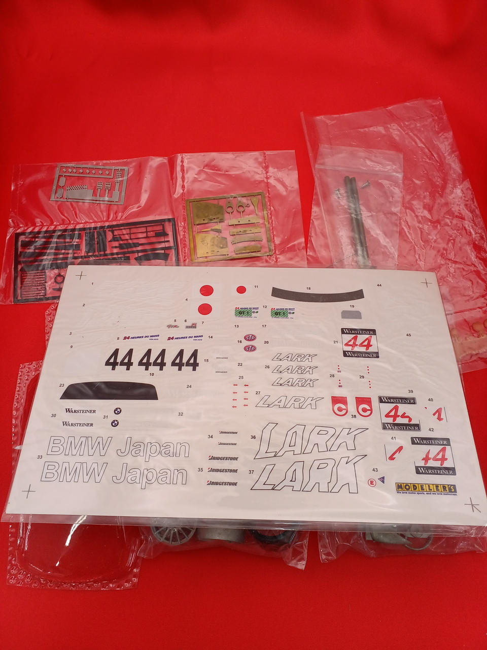 Modelers Lark McLaren F1 GTR 6424 - Banzai Thrifting | BanzaiHobby