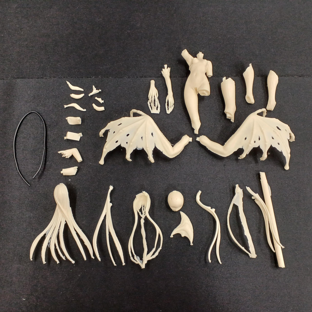 Sesame-salted Namelundes Garage Kit Wings of Rebellion Liber - Banzai Thrifting | BanzaiHobby