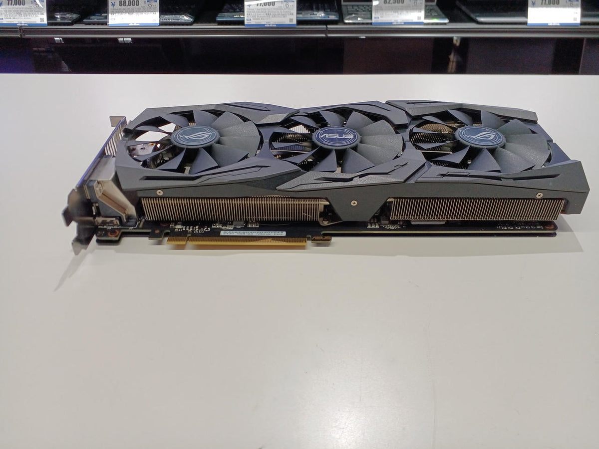 ASUS Graphics Board: STRIX GTX1070 08G GAMING