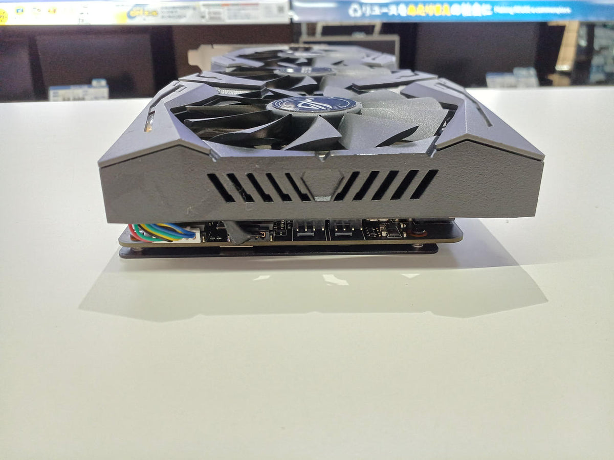 ASUS Graphics Board: STRIX GTX1070 08G GAMING