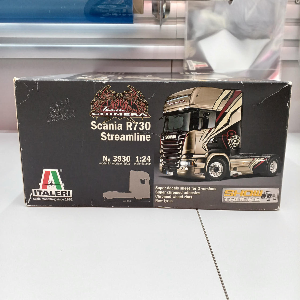 ITALERI Scania R730 Streamline Chimera Tractor Head NO 3930 1:24 - Banzai Thrifting | BanzaiHobby