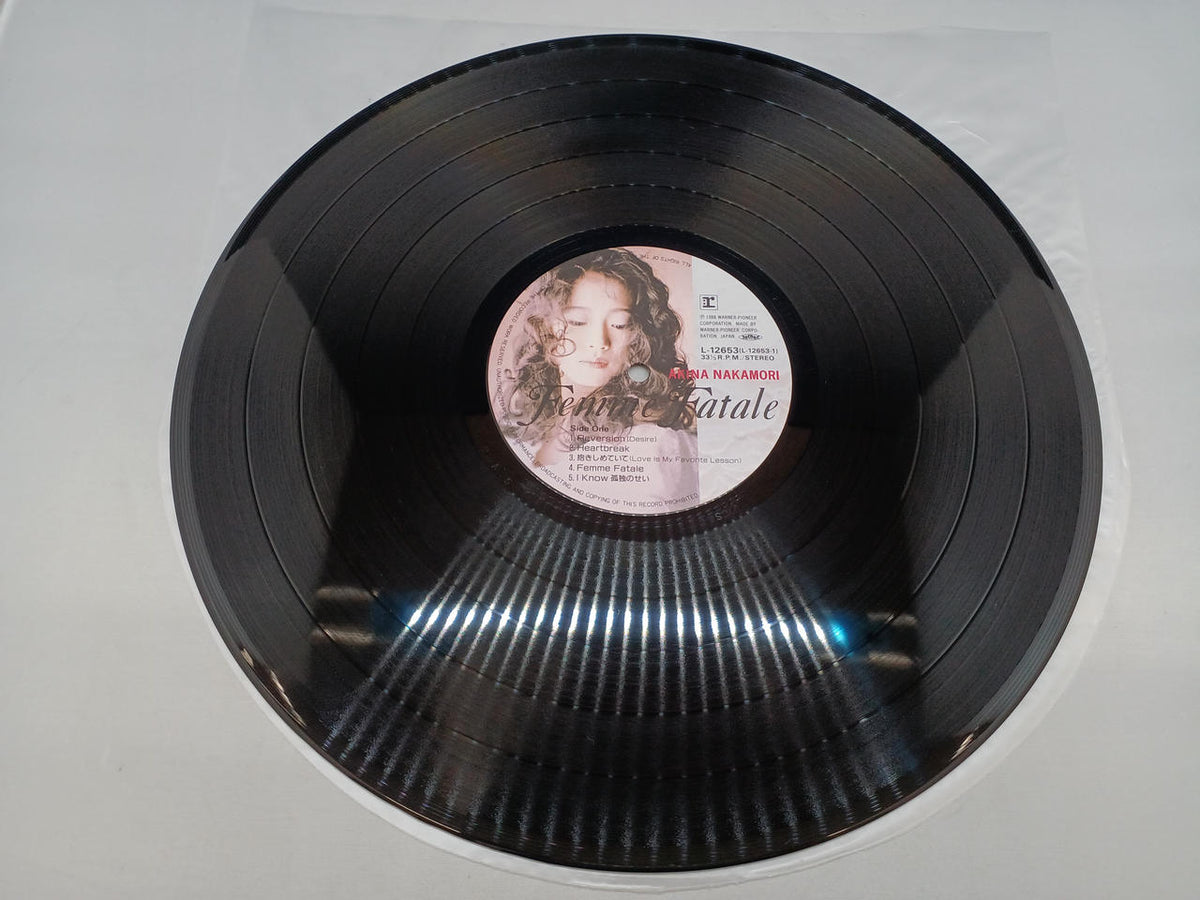 WARNER PIONEER Akina Nakamori / FEMME FATALE L-12653