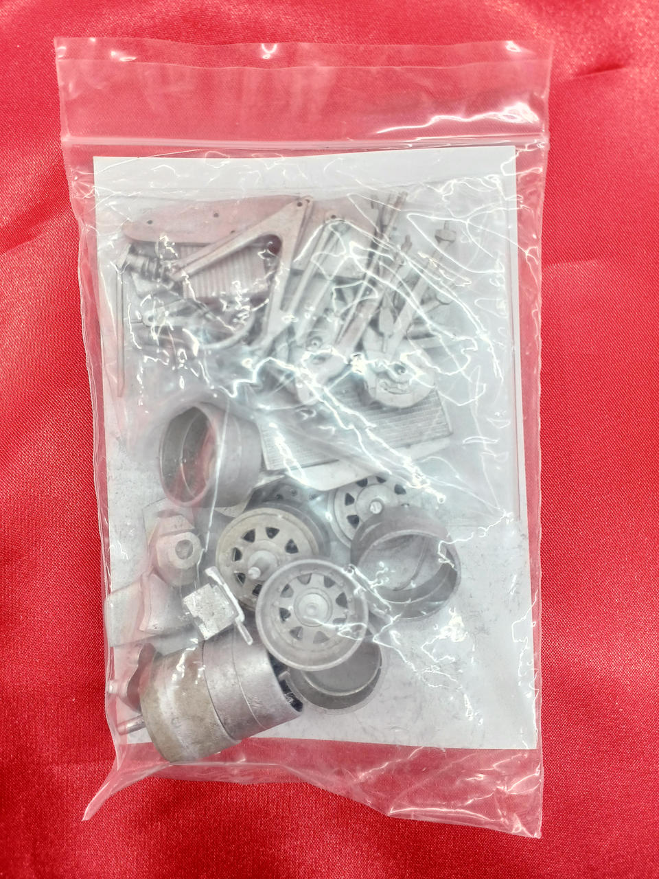 CLUBM 1/20 Resin Kit LOTUS 98T TURBO RENAULT - Banzai Thrifting | BanzaiHobby