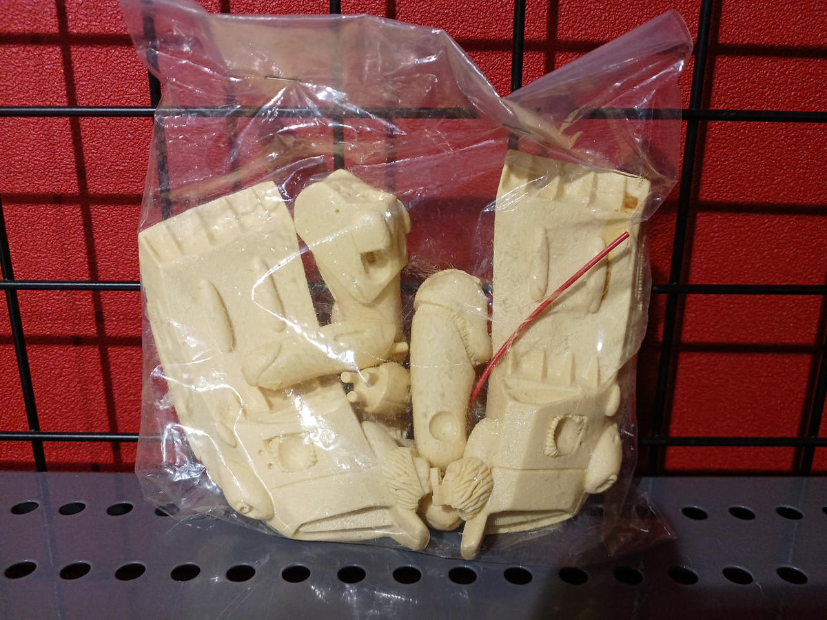 B-CLUB Aura Battler Dunbine Aura Fighter Garava - Banzai Thrifting | BanzaiHobby