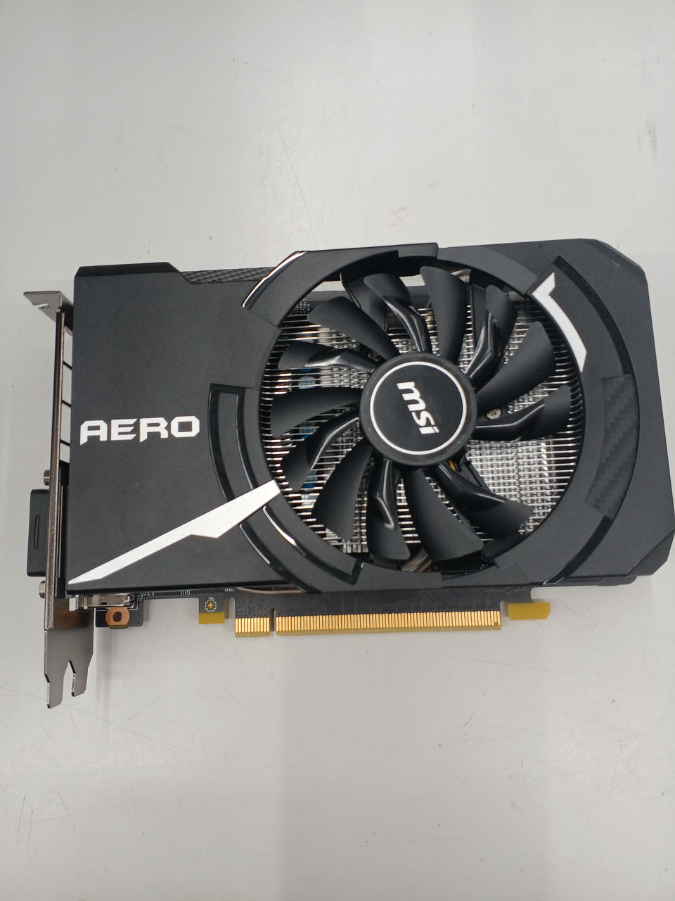 MSI Graphics Board: GEFORCE GTX1060 AERO ITX 6G OC