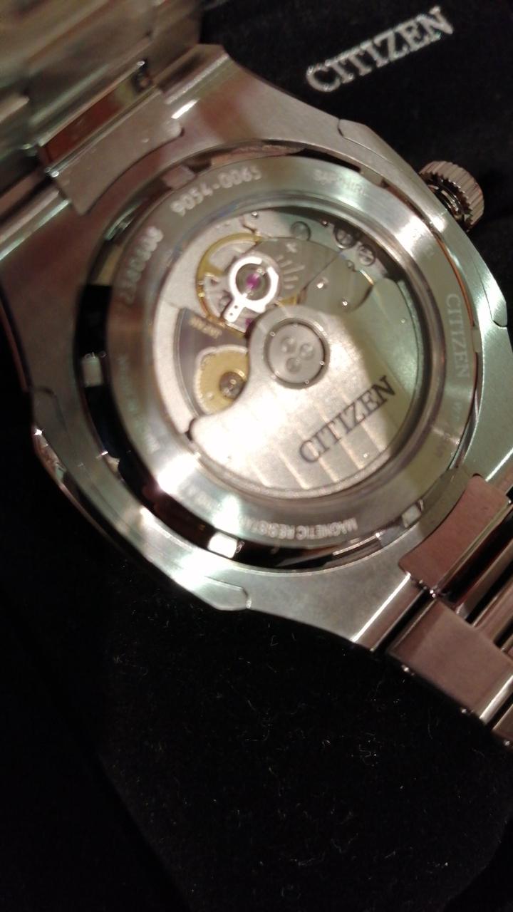 CITIZEN Series 8 GMT