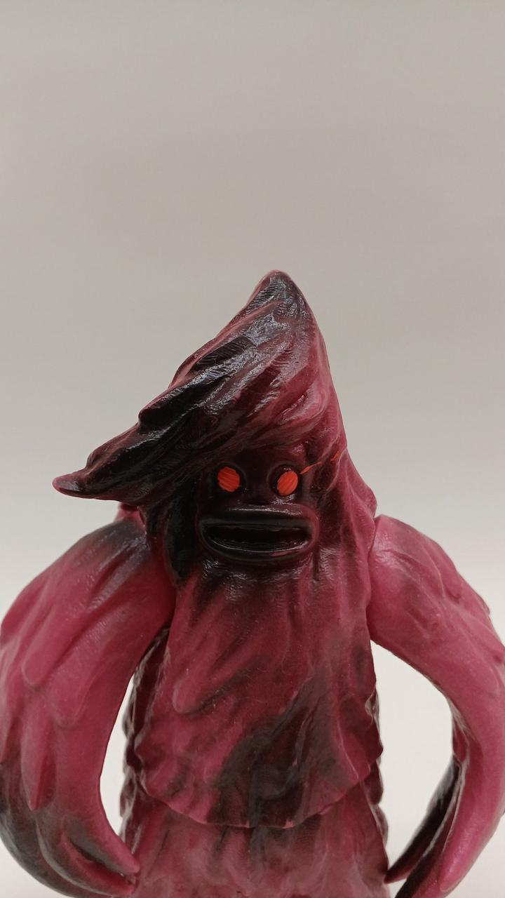 Poppy Ultra Monster Soft Vinyl Red Smogi - Poppy Banzai Hobby