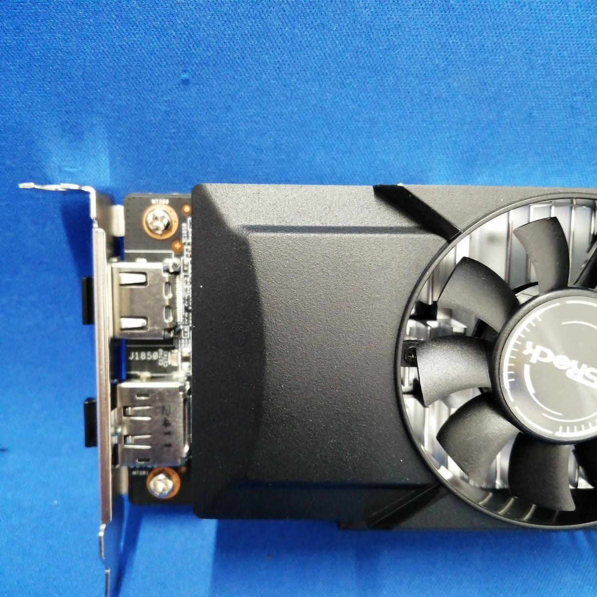 ASROCK Graphics Card/RADEON RX550 LP 4G RADEON RX550 LP 4G