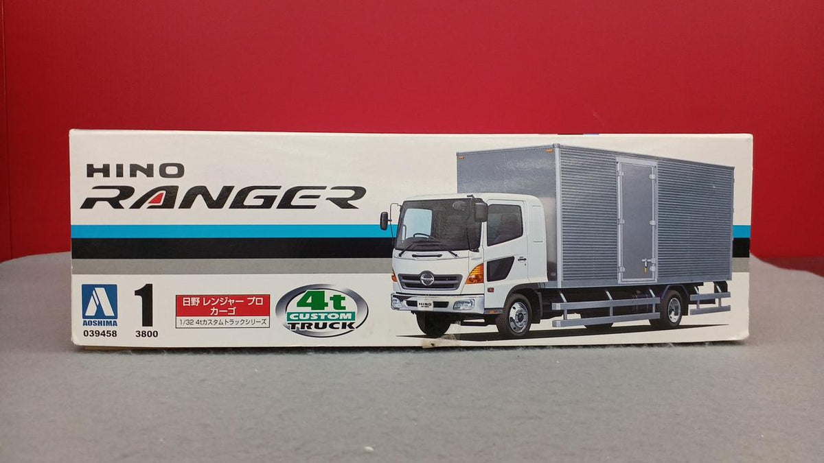 Qingdao Cultural Teaching Materials Company Pro Cargo 1/32 4T Custom Truck Series - Banzai Thrifting | BanzaiHobby
