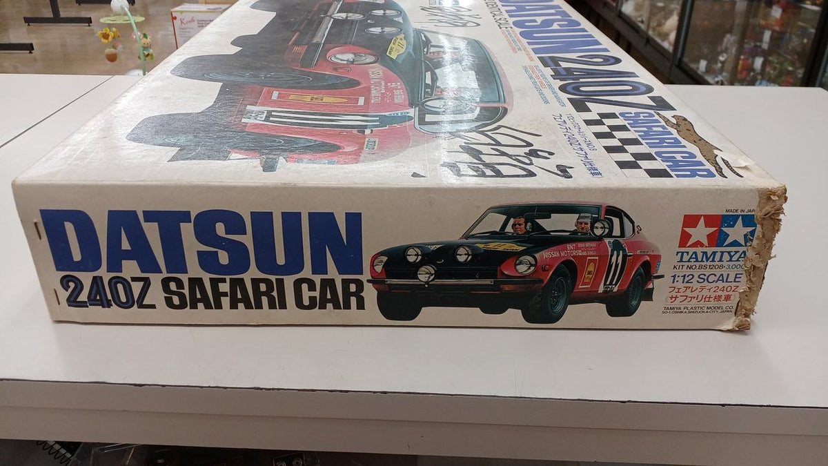 TAMIYA 1/12 Fairlady 240Z Safari Edition Big Scale Series - Banzai Thrifting | BanzaiHobby