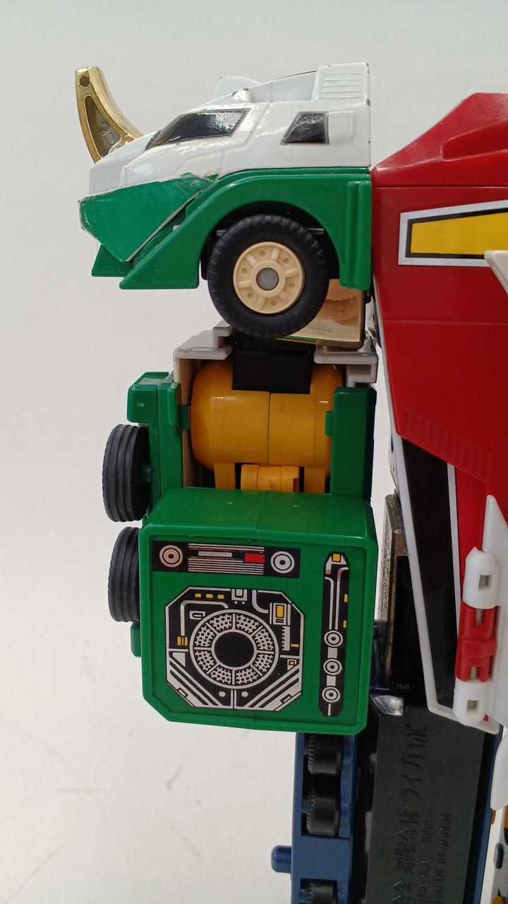 Bandai DX Chogokin Choujuu Sentai Liveman Live Robot