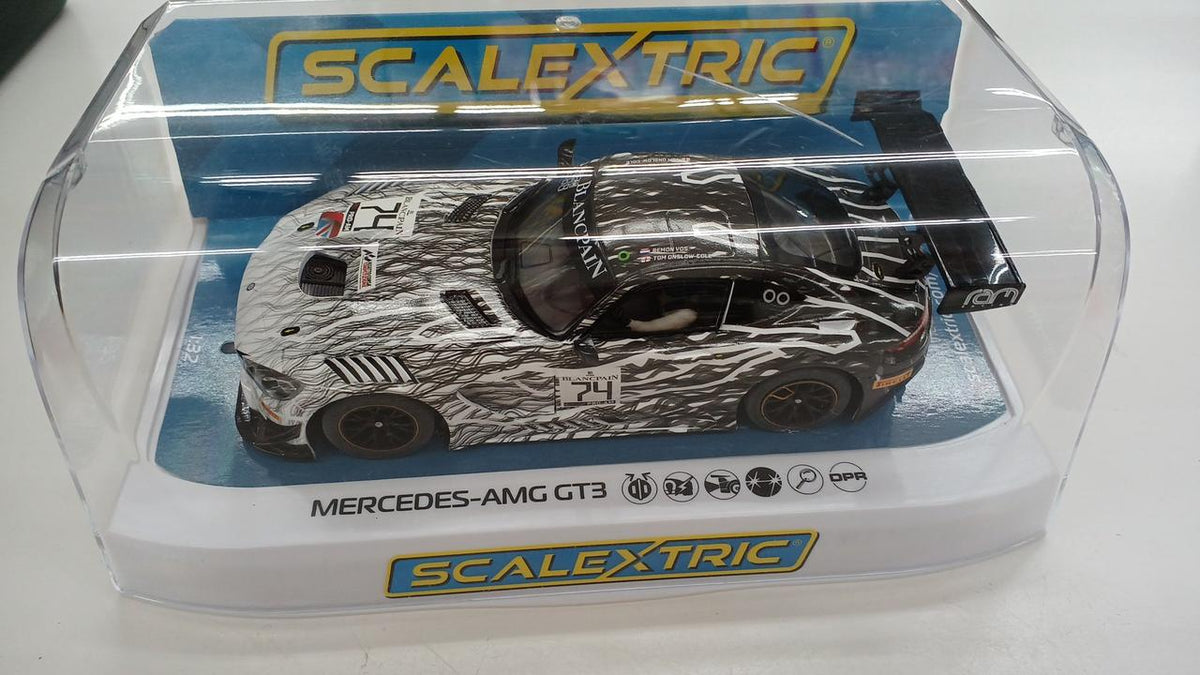 SCALEXTRIC Slot Car MERCEDES-AMG GT3 - Banzai Thrifting | BanzaiHobby