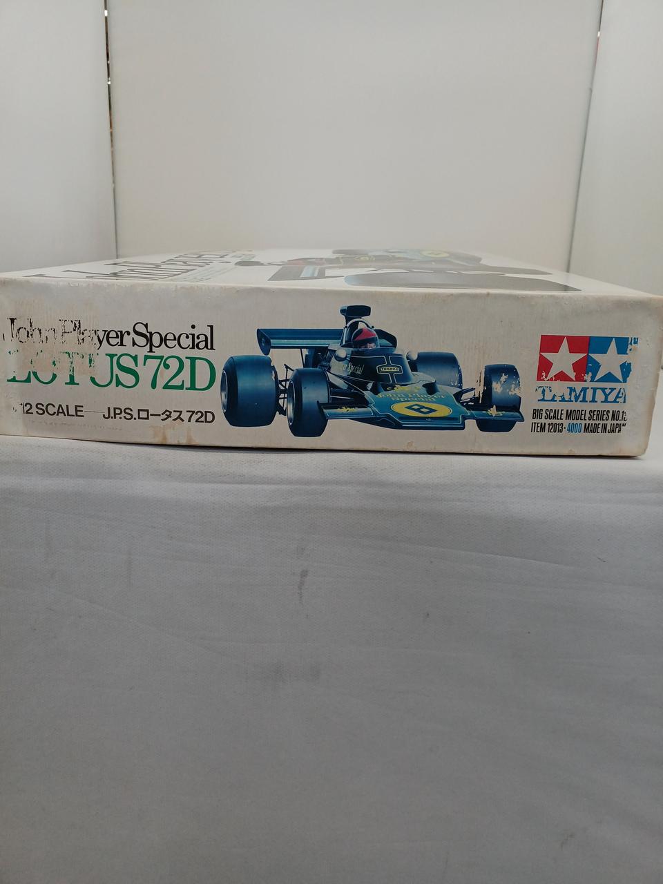 TAMIYA 1/12 J.P.S. Lotus 72D Big Scale Model Plastic Model - Banzai Thrifting | BanzaiHobby