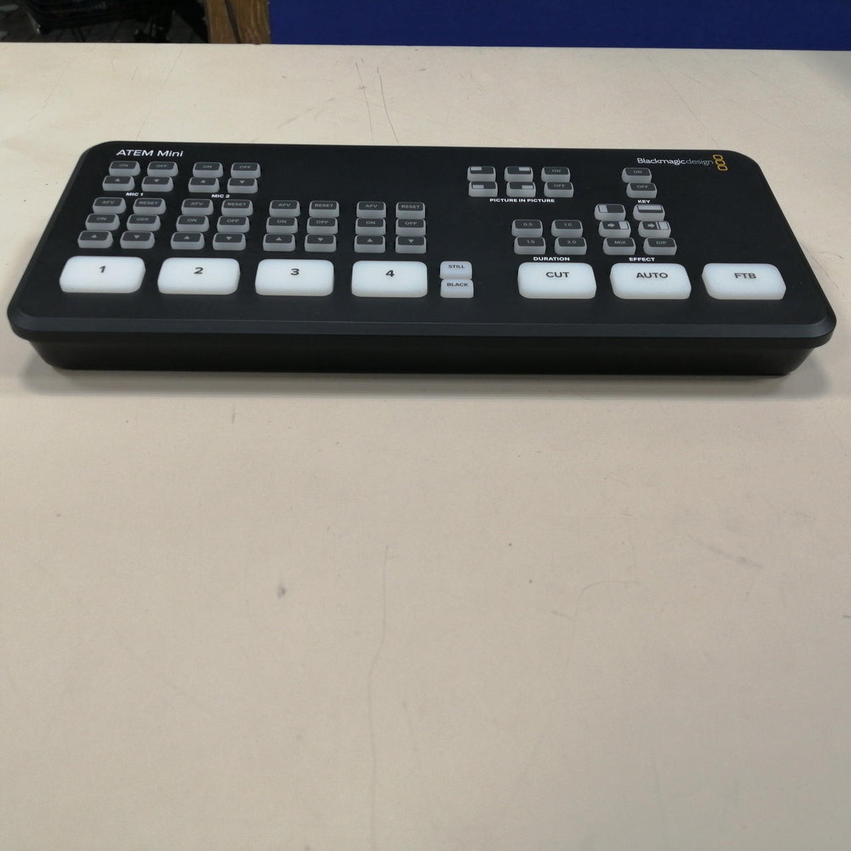 BLACKMAGIC DESIGN Video Switcher ATEM MINI