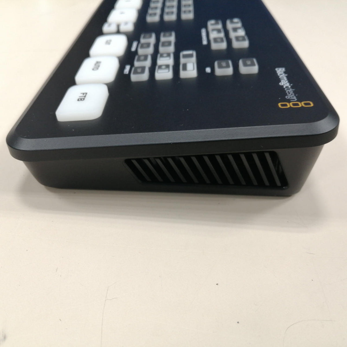 BLACKMAGIC DESIGN Video Switcher ATEM MINI
