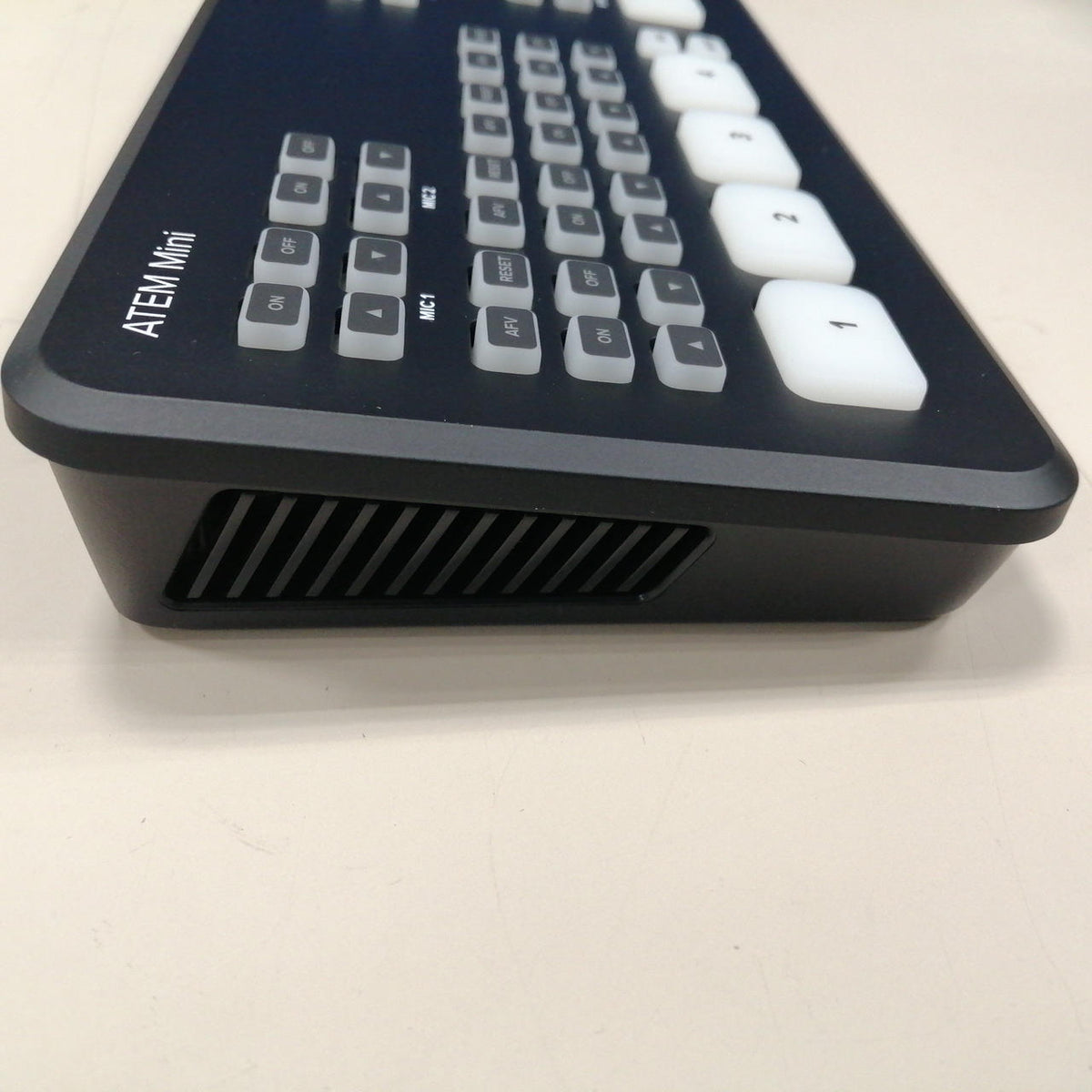 BLACKMAGIC DESIGN Video Switcher ATEM MINI