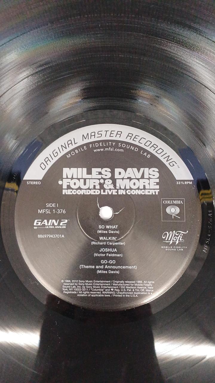 MOBILE FIDELITY Miles Davis / FOUR'&MORE MFSL1376