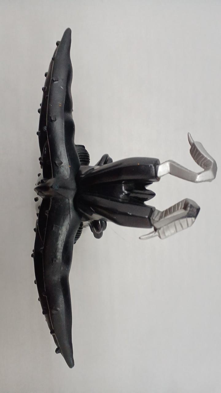 BANDAI Powered Senton 'Ultraman Powered' Powered Monster Series - Banzai Thrifting | BanzaiHobby