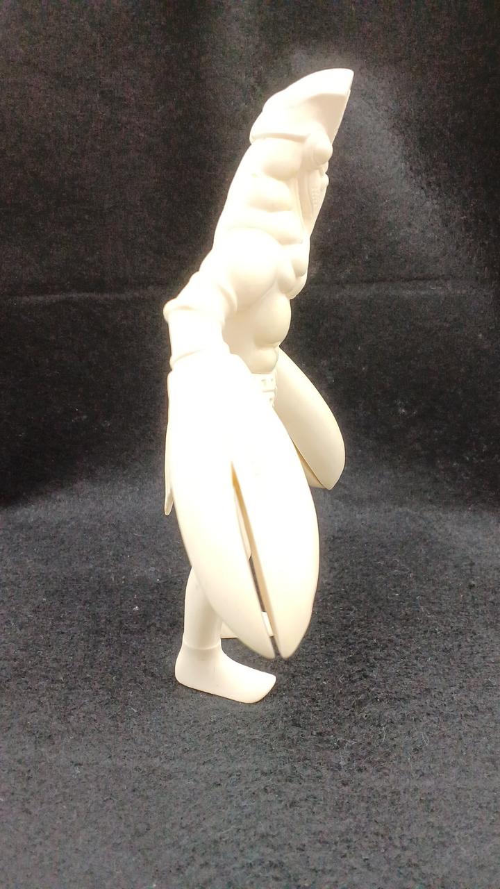 BANDAI Soft Vinyl Baltan Alien White - BANDAI Banzai Hobby
