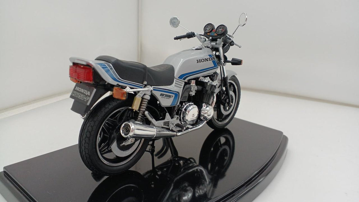 unclear Pre-painted finished HONDA CB750F - Banzai Thrifting | BanzaiHobby