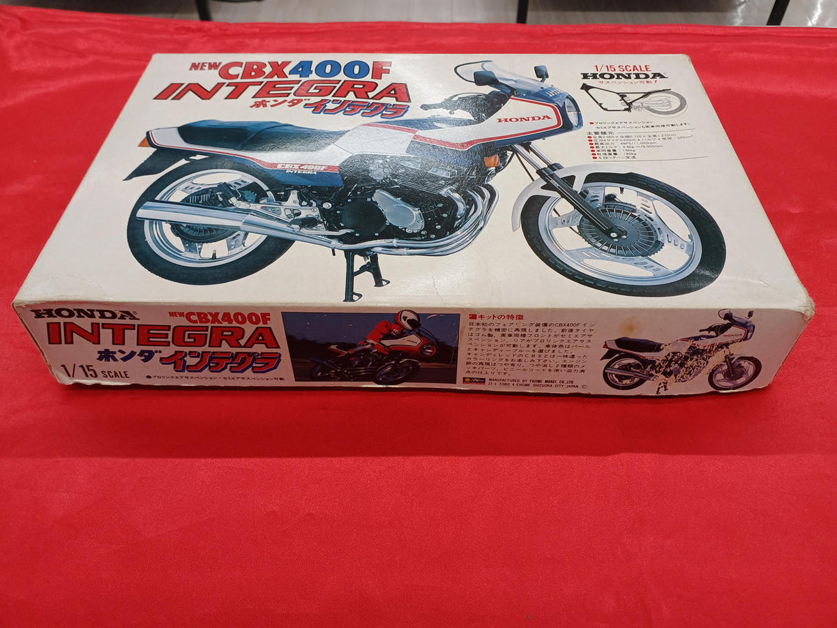 Fujimi NEW CBX400F Honda Integra SB-16 - Banzai Thrifting | BanzaiHobby
