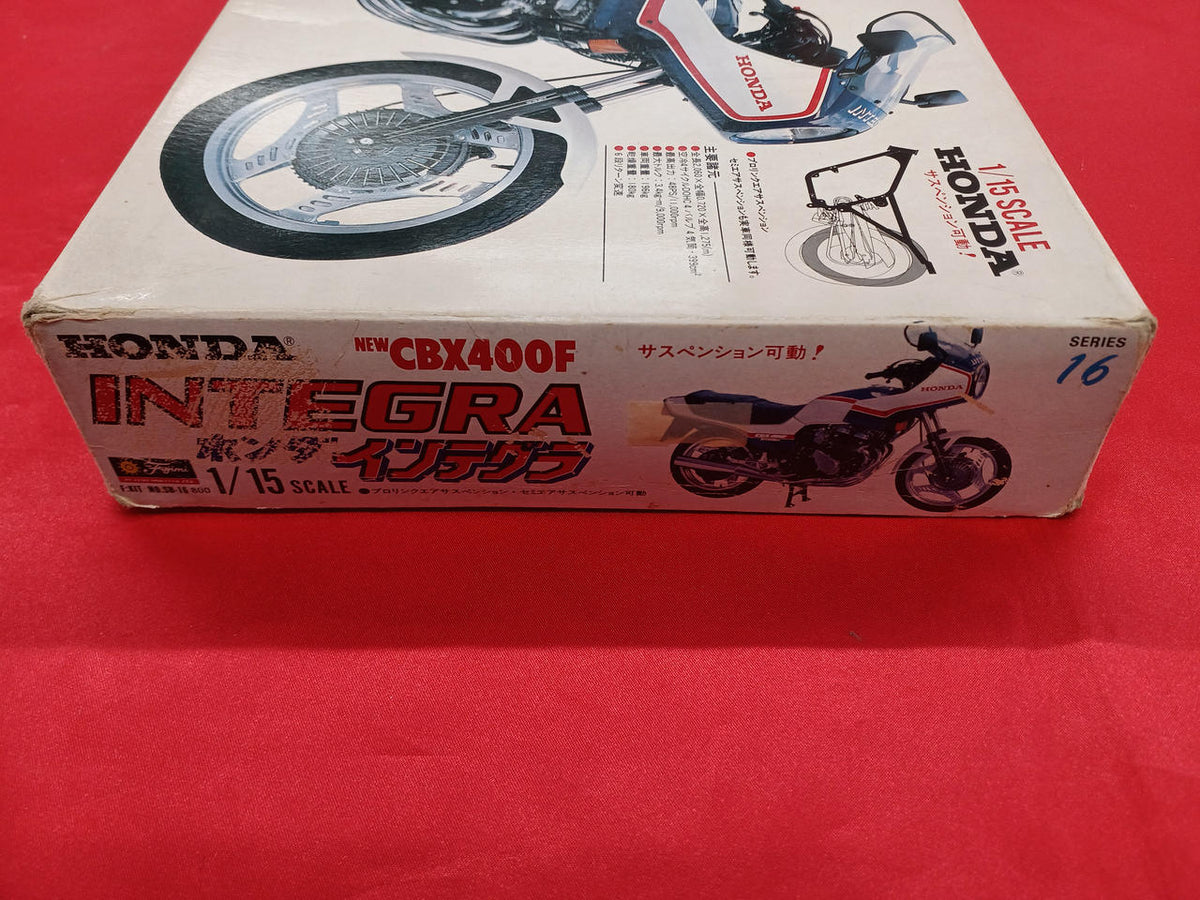 Fujimi NEW CBX400F Honda Integra SB-16 - Banzai Thrifting | BanzaiHobby