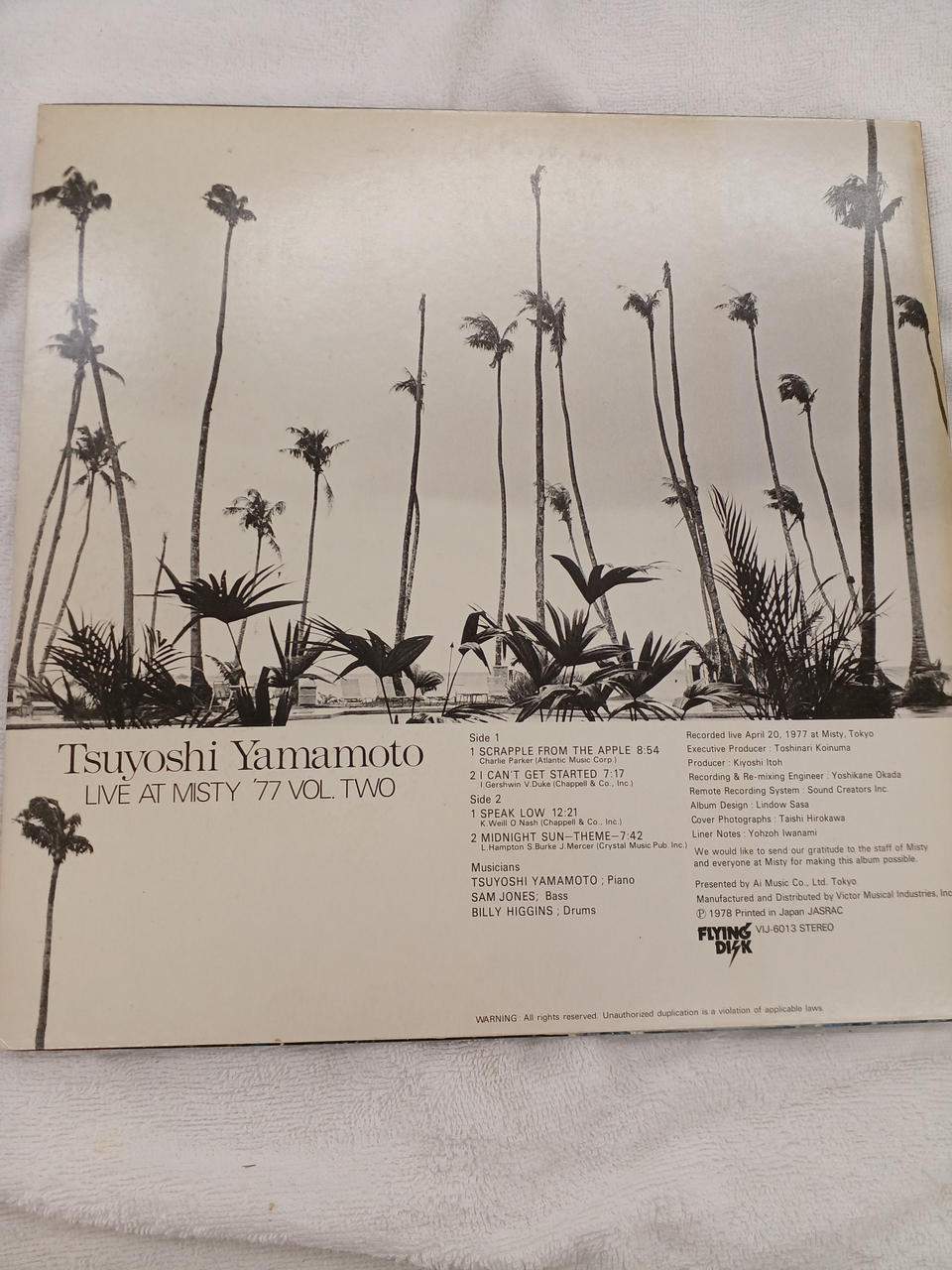 FLYING DISK YOSHI YAMAMOTO LIVE AT MIST TSUYOSHI YAMAMOTO LIVE AT MIST