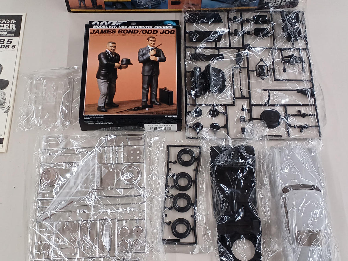 Children's Friends Society Aston Martin DB 5 007 Specifications - Banzai Thrifting | BanzaiHobby
