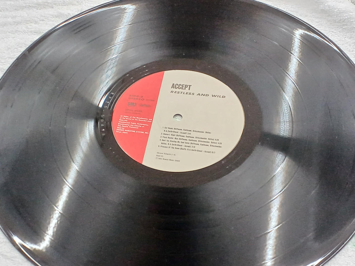 RESTLESS AND WILD Restless & Wild SP25-5049