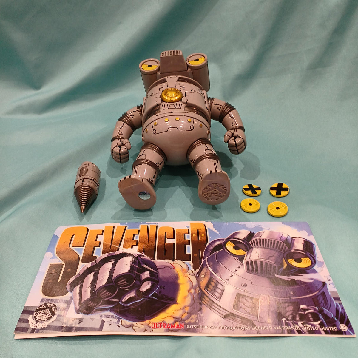 PLANET-X Sofubi Collection Sevengar (Gray Molding)