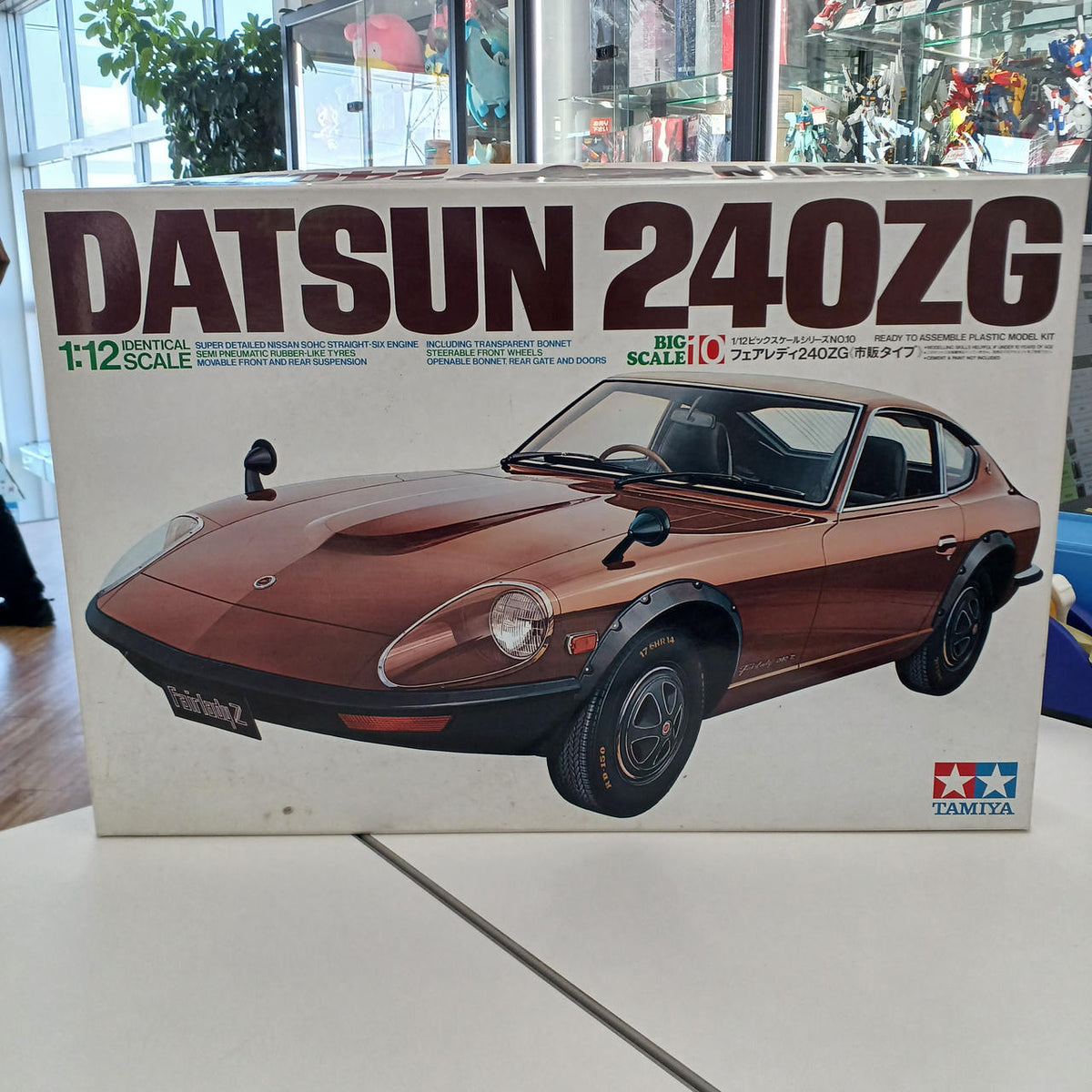 TAMIYA Big Scale Series NO.10 1/12 Fairlady 240ZG (Retail Type) - Banzai Thrifting | BanzaiHobby