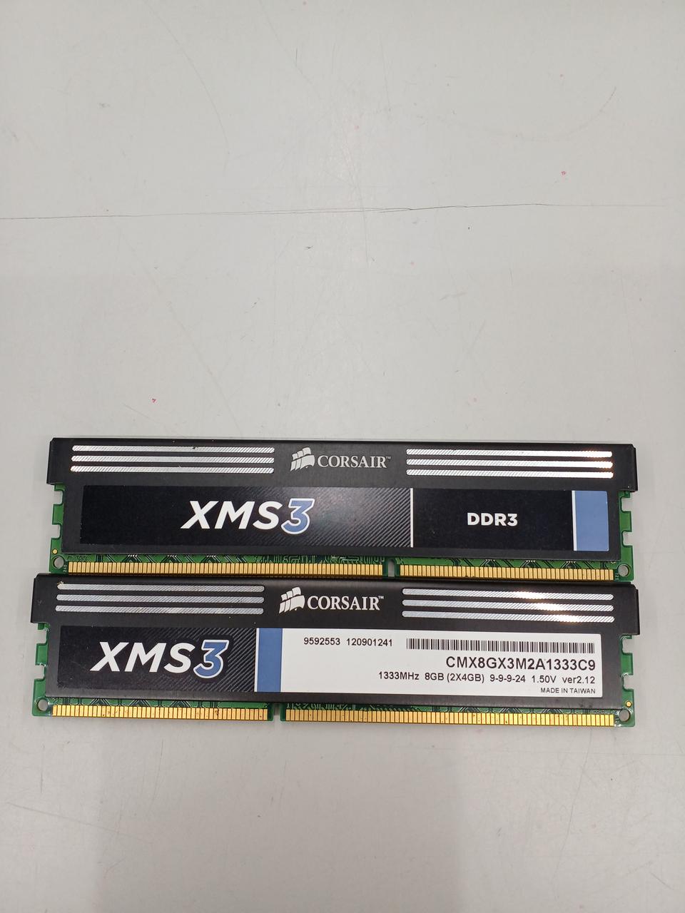 CORSAIR Memory CMX8GX3M2A1333C9