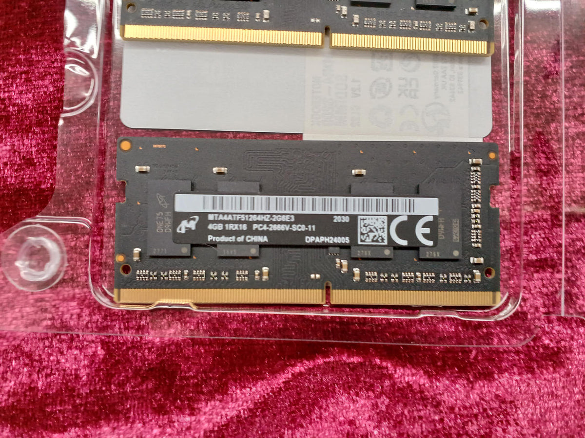 Crucial Memory: 4GB x2 MTA4ATF51264HZ