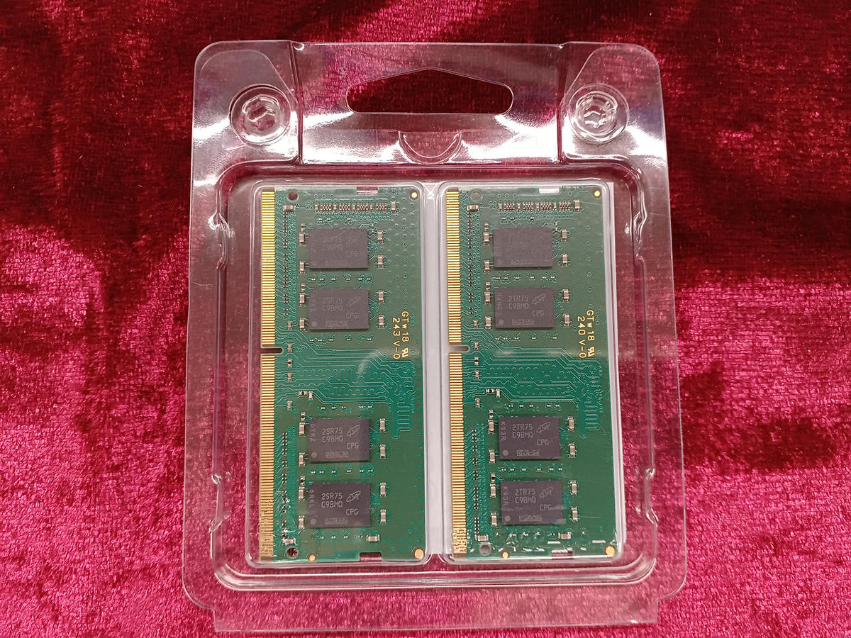 Crucial Memory: 8GB x2 CT8G4SFS832A