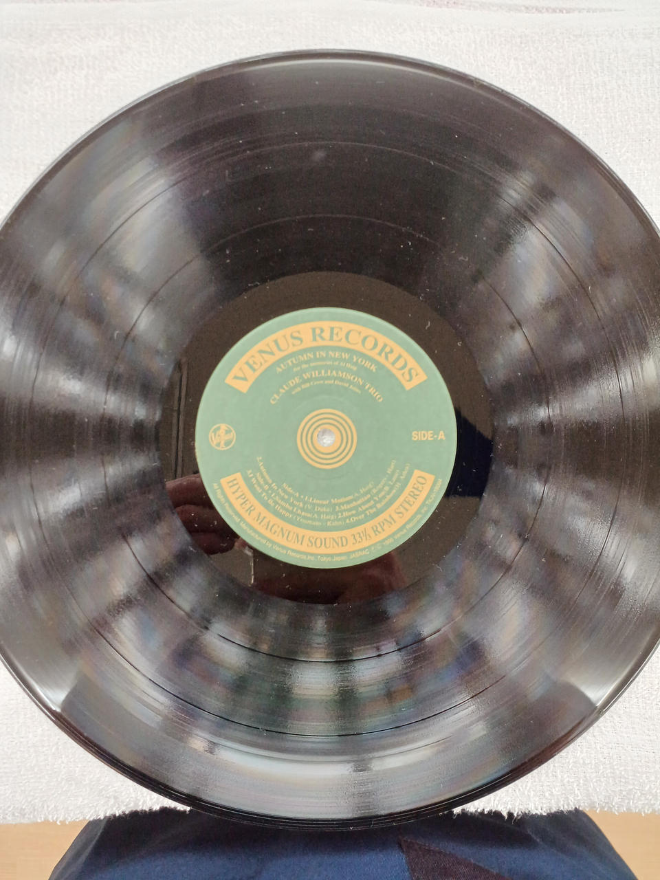Venus Records Autumn in New York Claude Williamson Trio Autumn in New York Claude Williamson Trio