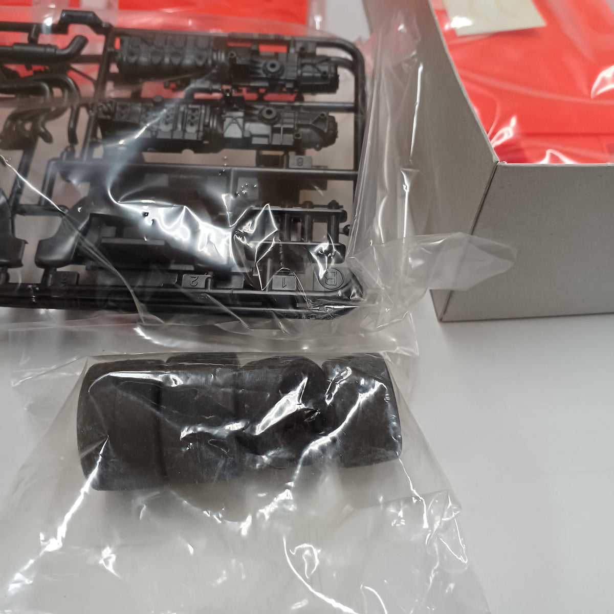 TAMIYA 1/24 Mazda 787B Display Model Sports Car Series NO.352 Unassembled