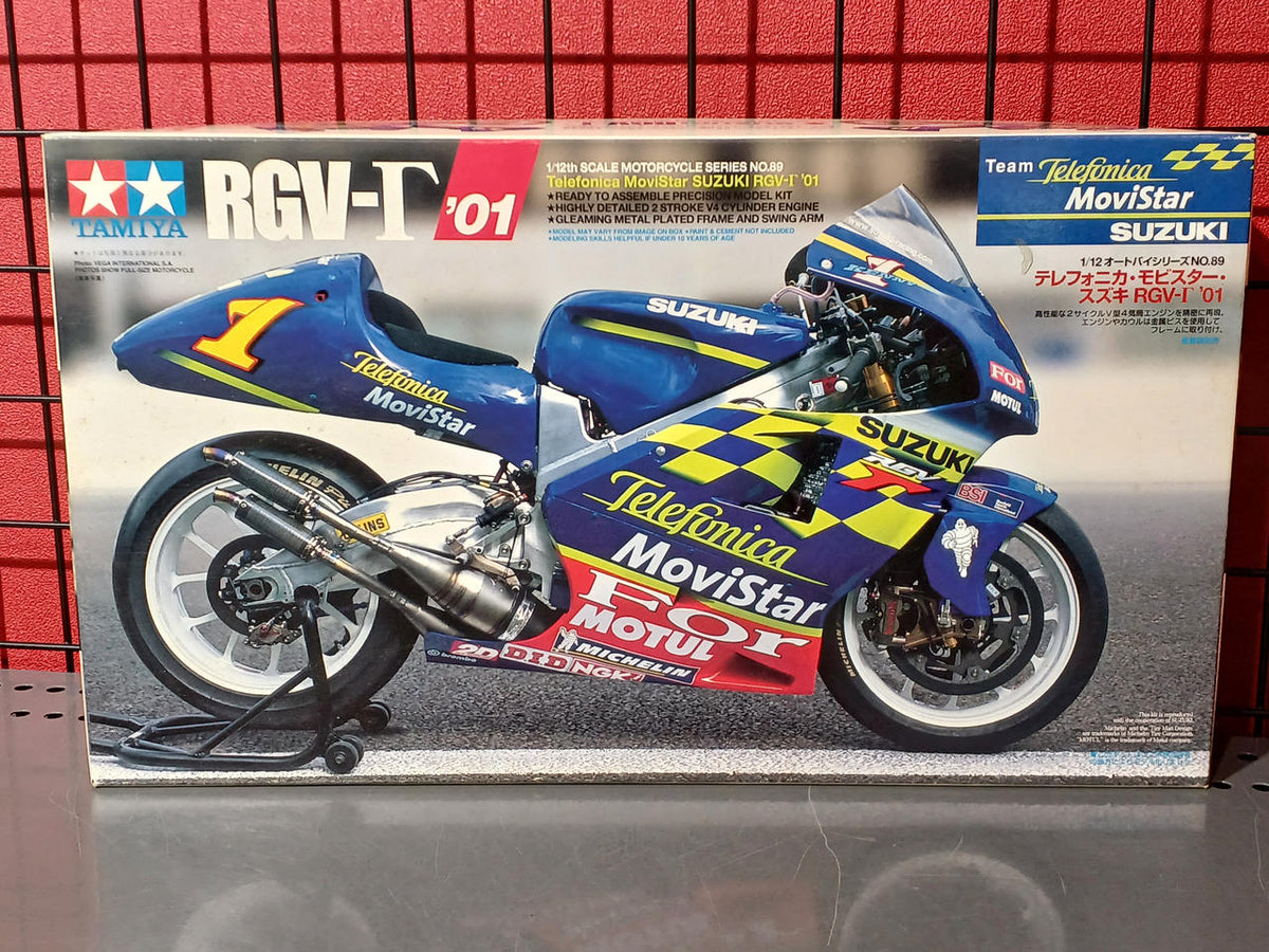 TAMIYA 1/12 Telefónica Movistar Suzuki RGV-Γ '01