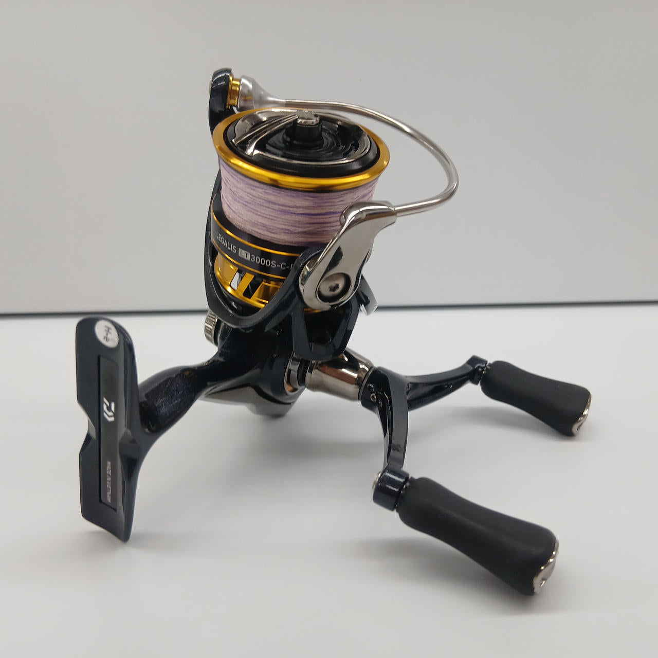 daiwa 2018 spinning reel LEGALIS 3000S-C-DH – BanzaiHobby 9' Team Dawia TDSF902MHFS/Daiwa surfperch 6.2 Handle knob S Lure Color:Opening Night