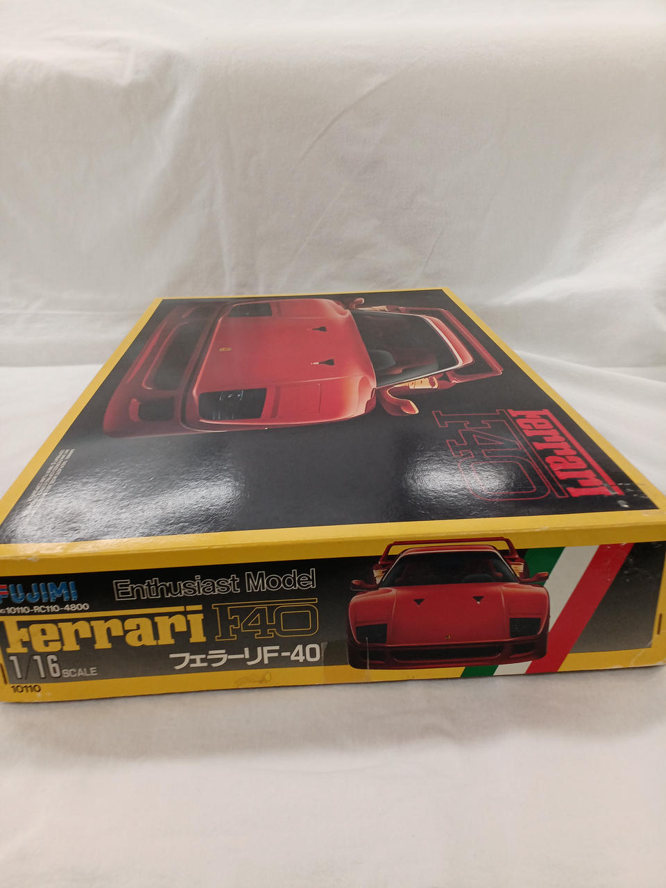 Fujimi Model (FUJIMI) 1/16 Ferrari F-40 Plastic Model 'Enthusiast Model Series'