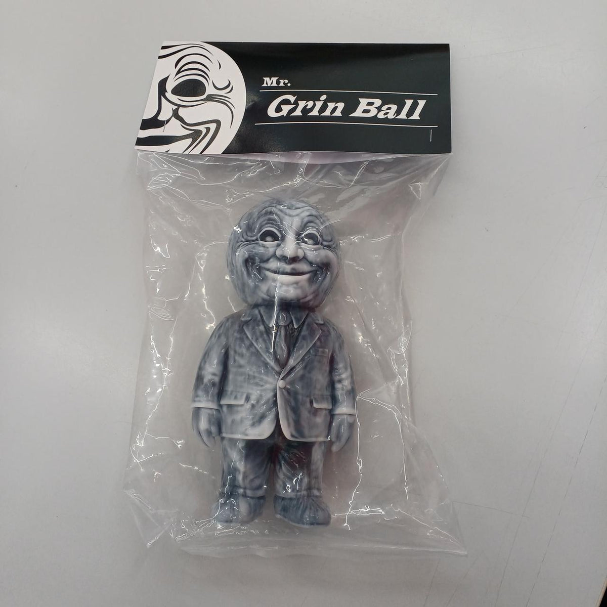 Yoguya Indies Sofubi MR. GRIN BALL