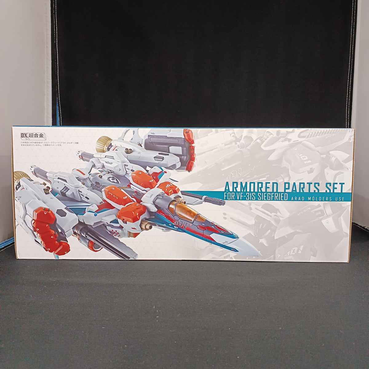 BANDAI DX Chogokin Macross Δ Siegfried