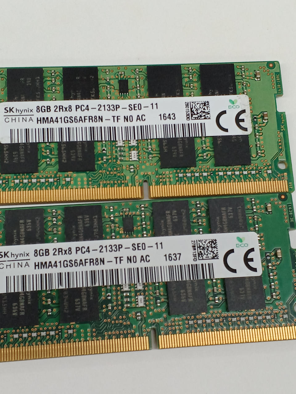 SK HYNIX Laptop PC Memory PC4-17000 8GB 2-Pack HMA41GS6AFR8N