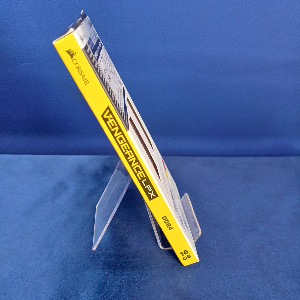 CORSAIR Memory CMK16GX4M2A2666C16R