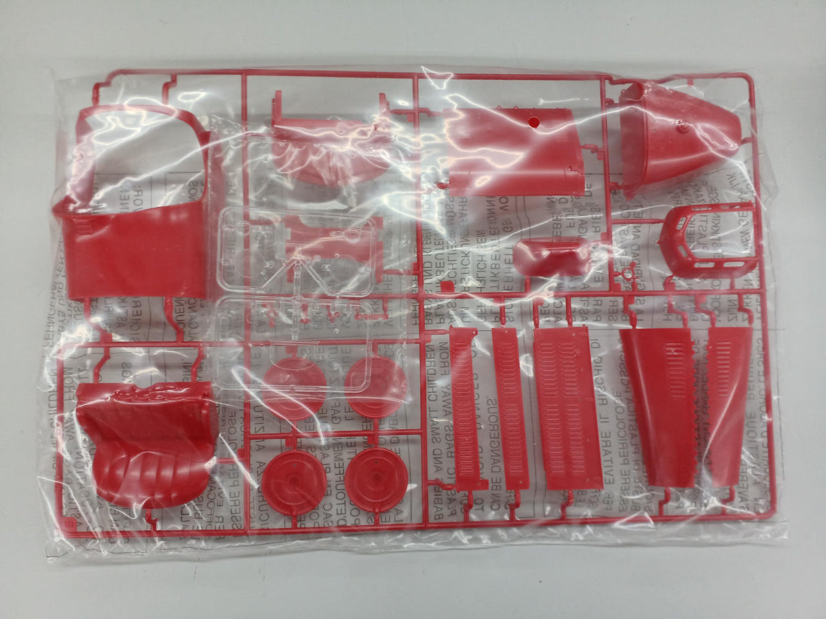 ITALERI 1/12 AlfaRomeo 8C2300Rordster NO 4708