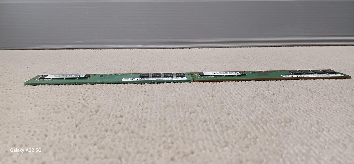 SAMSUNG Memory M378A143CB2-CTD