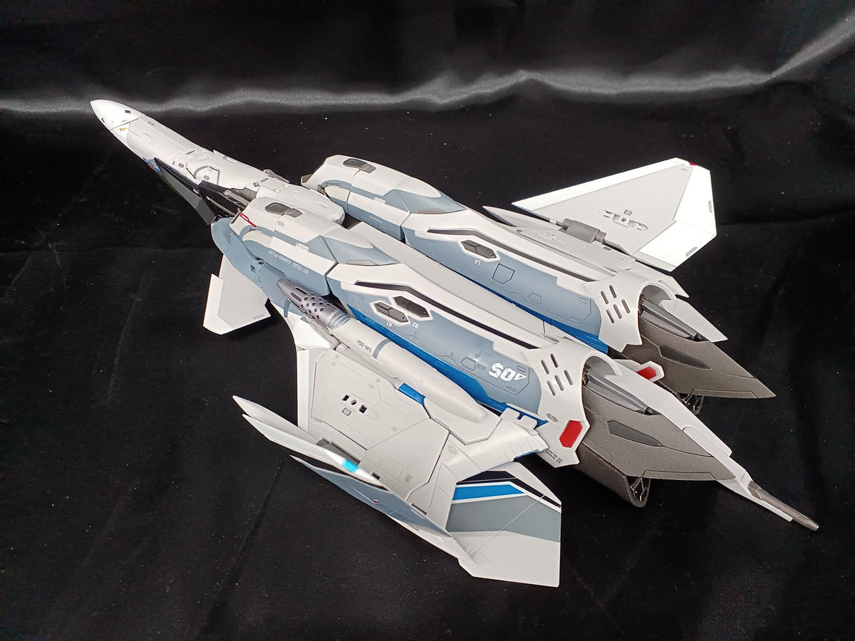 BANDAI DX Chogokin Macross Δ VF-31AX Kairos Plus (First Press Limited Edition)