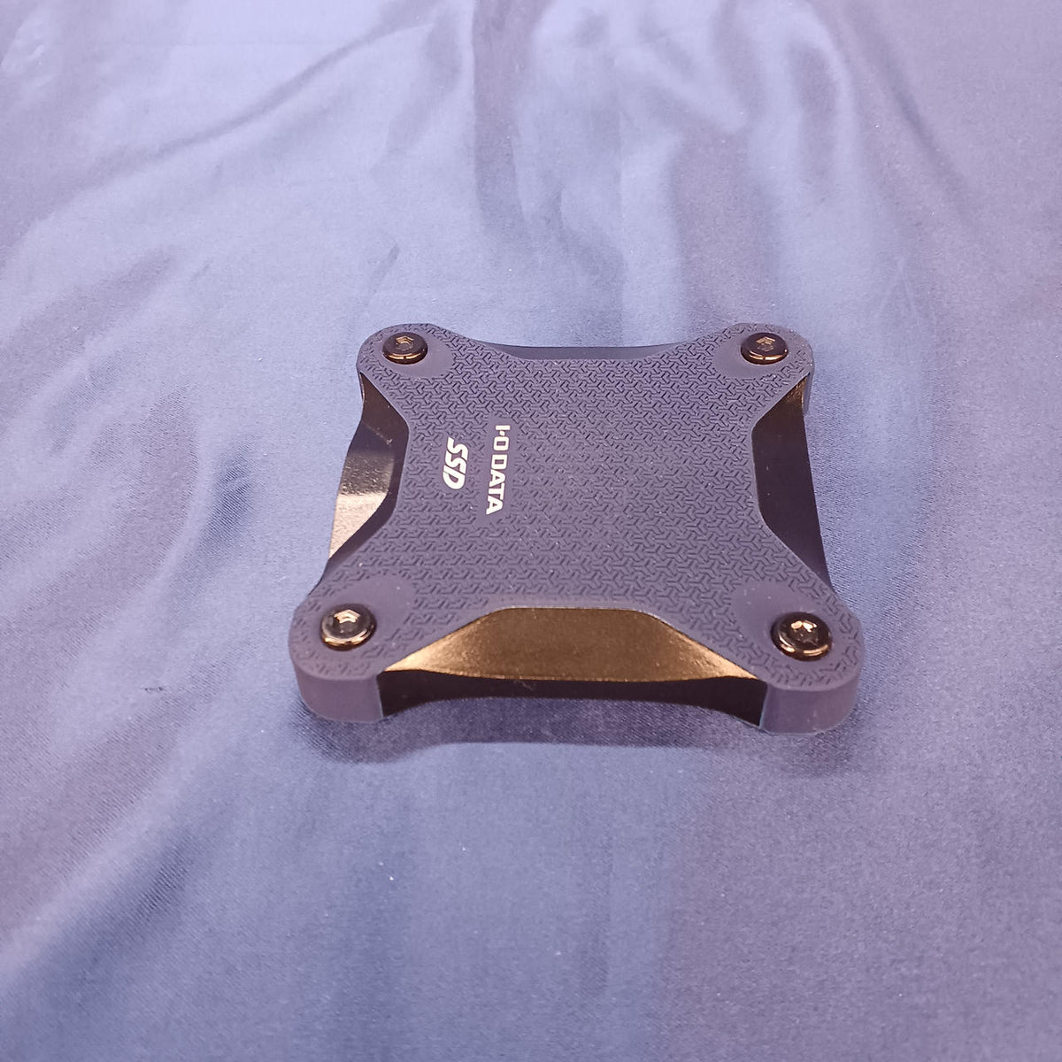 I・O DATA Portable SSD SSPH-UT960K/E
